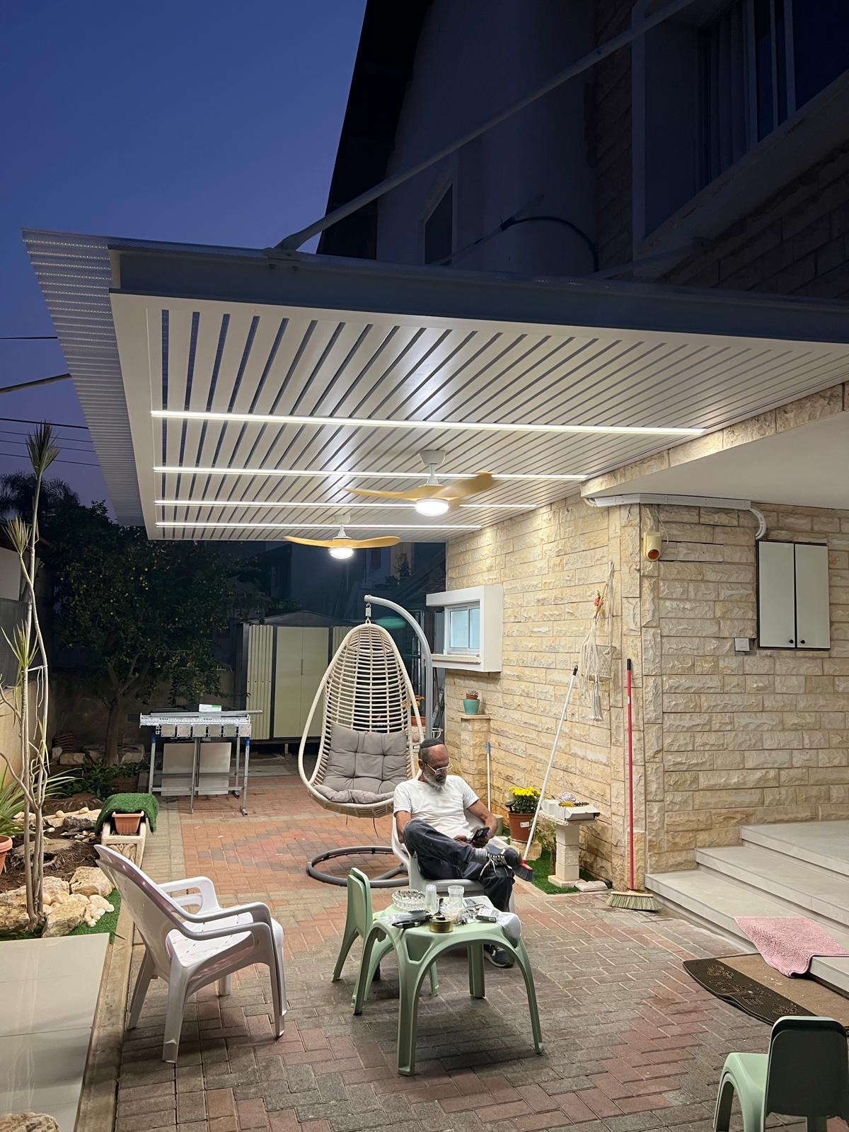 f3b1941d-f264-4809-b080-87815c40f20e